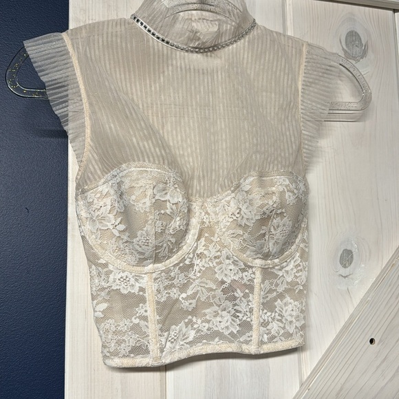 Victoria’s Secret Dream Angels Rare Tulle & Lace Bra Top Size 32D New - Picture 2 of 10